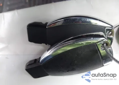 2015 Mercedes-Benz Ml 350 z USA, uszkodzony, nr VIN 4JGDA5JB2FA613618